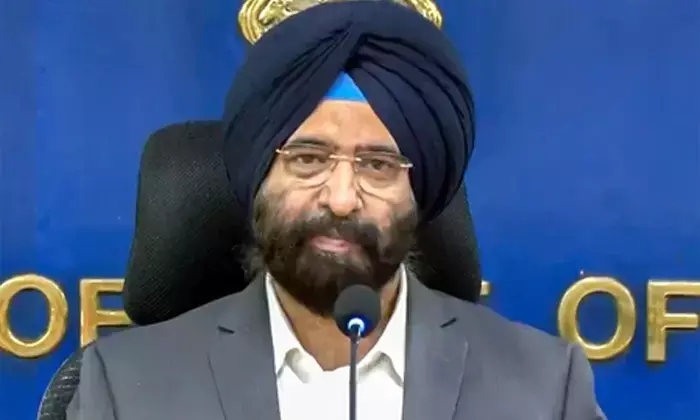 बिना वैध पीयूसीसी के नहीं मिलेगा ईंधन, बीएस-4 से कम वाहनों की दिल्ली में एंट्री पर रोक बिना वैध पीयूसीसी के नहीं मिलेगा ईंधन, बीएस-4 से कम वाहनों की दिल्ली में एंट्री पर रोक