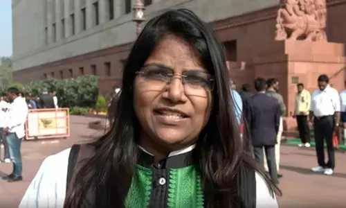 ऑपरेशन सिंदूर पर सियासी घमासान, कांग्रेस ने साधा भाजपा पर निशाना ऑपरेशन सिंदूर पर सियासी घमासान, कांग्रेस ने साधा भाजपा पर निशाना