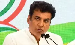 अच्छा हुआ इसका दोष नेहरू को नहीं दिया, दिल्ली प्रदूषण पर कांग्रेस का तंज अच्छा हुआ इसका दोष नेहरू को नहीं दिया, दिल्ली प्रदूषण पर कांग्रेस का तंज