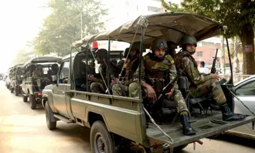 बांग्लादेश में चुनावी हिंसा पर अवामी लीग की गंभीर चेतावनी बांग्लादेश में चुनावी हिंसा पर अवामी लीग की गंभीर चेतावनी