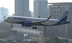 घने कोहरे से दिल्ली और उत्तर-पूर्व भारत में उड़ानें प्रभावित, इंडिगो ने जारी की एडवाइजरी