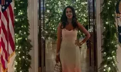 मल्लिका शेरावत ने व्हाइट हाउस में मनाया क्रिसमस का जश्न मल्लिका शेरावत ने व्हाइट हाउस में मनाया क्रिसमस का जश्न