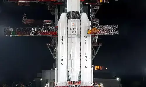 इसरो 24 दिसंबर को श्रीहरिकोटा के अंतरिक्ष केंद्र से ब्लूबर्ड-6 संचार उपग्रह को करेगा लॉन्च इसरो 24 दिसंबर को श्रीहरिकोटा के अंतरिक्ष केंद्र से ब्लूबर्ड-6 संचार उपग्रह को करेगा लॉन्च