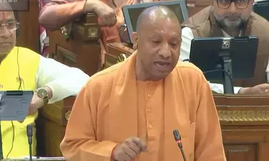 यूपी विधानसभा : सीएम योगी ने कफ सिरप मामले में सपा की कड़ी आलोचना की, बोले- नेता प्रतिपक्ष झूठ ना बोलें, एक भी मौत नहीं हुई