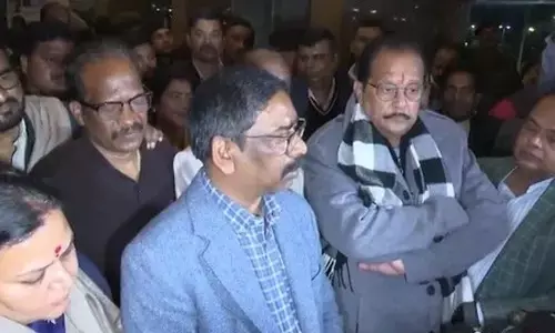 झारखंड : हेमंत सोरेन कैबिनेट ने शिक्षा, महिला-बाल कल्याण से जुड़े 39 प्रस्तावों को दी मंजूरी झारखंड : हेमंत सोरेन कैबिनेट ने शिक्षा, महिला-बाल कल्याण से जुड़े 39 प्रस्तावों को दी मंजूरी