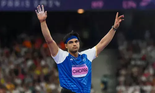 नीरज चोपड़ा : ओलंपिक इतिहास रचने वाले एथलीट, जिन्होंने जैवलिन थ्रो में दिलाई देश को नई पहचान