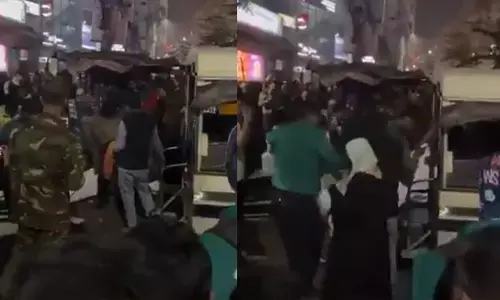 ढाका में ब्लास्ट: मोगाबाजार फ्लाई ओवर से फेंका गया बम, युवक की मौत