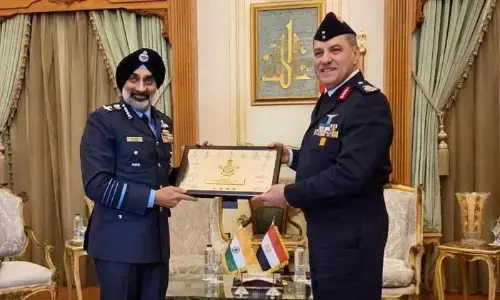 वायुसेना प्रमुख मिस्र के आधिकारिक दौरे पर, दोनों सेनाओं के बीच सहयोग को मजबूती