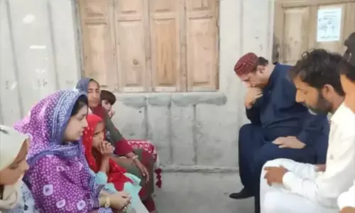 पाकिस्तान में सिंधियों के खिलाफ ‘जड़ जमा चुका पूर्वाग्रह’, रिपोर्ट में खुलासा