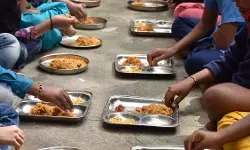 गुजरात और कर्नाटक के पैटर्न पर देशभर के स्कूली बच्चों को नाश्ता देने की तैयारी