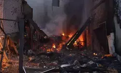 ट्रंप-जेलेंस्की की बैठक से पहले रूस का कहर,  कीव-यूक्रेन पर मिसाइलों और ड्रोन से बड़ा हमला