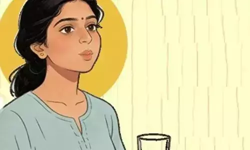 आंखों में जलन, सूखापन और कमजोर नजर? शीतोदक से मिलेंगे कई फायदे