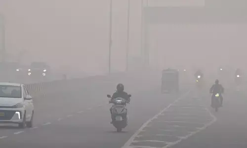 दिल्ली-NCR में कड़ाके की ठंड, यूपी समेत इन 6 राज्यों में आज बहुत घना कोहरा, शीत लहर का येलो अलर्ट जारी