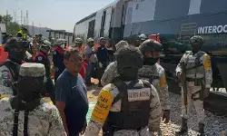 मेक्सिको में बड़ा हादसा : पटरी से उतरी ट्रेन, 13 लोगों की मौत