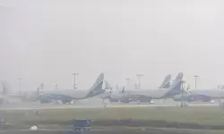 दिल्ली एयरपोर्ट पर घना कोहरा, 100 से अधिक उड़ानें रद्द