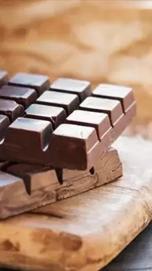 चॉकलेट कैंडी डे और डार्क चॉकलेट के फायदे चॉकलेट कैंडी डे और डार्क चॉकलेट के फायदे