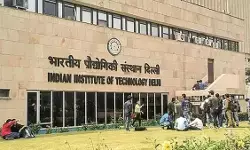 आईआईटी दिल्ली के प्लेसमेंट सीजन में  1,275 जॉब ऑफर, 300 से अधिक प्री-प्लेसमेंट ऑफर