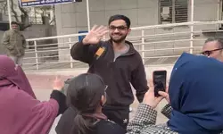 उमर खालिद ने किया तिहाड़ जेल में सरेंडर, बहन की शादी के लिए मिली अंतरिम जमानत की अवधि हुई समाप्त उमर खालिद ने किया तिहाड़ जेल में सरेंडर, बहन की शादी के लिए मिली अंतरिम जमानत की अवधि हुई समाप्त