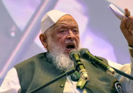 मौलाना अरशद मदनी ने सरकार से पूछे तीखे सवाल, देश में मॉब लिंचिंग और धार्मिक नफरत की घटनाओं चुप क्यों? मौलाना अरशद मदनी ने सरकार से पूछे तीखे सवाल, देश में मॉब लिंचिंग और धार्मिक नफरत की घटनाओं चुप क्यों?