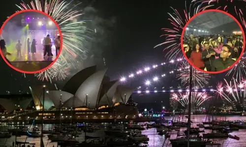 दुनिया ने आतिशबाज़ी और संगीत संग किया 2026 का धमाकेदार स्वागत