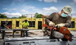 कड़े वीजा नियमों का असर: अमेरिका में श्रम संकट, अस्पतालों से लेकर खेल मैदान तक कामगारों का टोटा