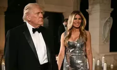 फ्लोरिडा : ट्रंप ने अपने रिसॉर्ट में मनाई न्यू ईयर की पार्टी, बताया नववर्ष का लक्ष्य