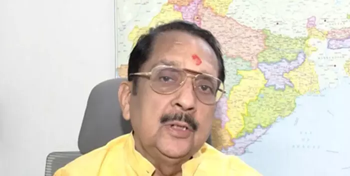 देश-विरोधी बयान के लिए सपा सांसद सनातन पांडे को गिरफ्तार किया जाना चाहिए: राज के पुरोहित