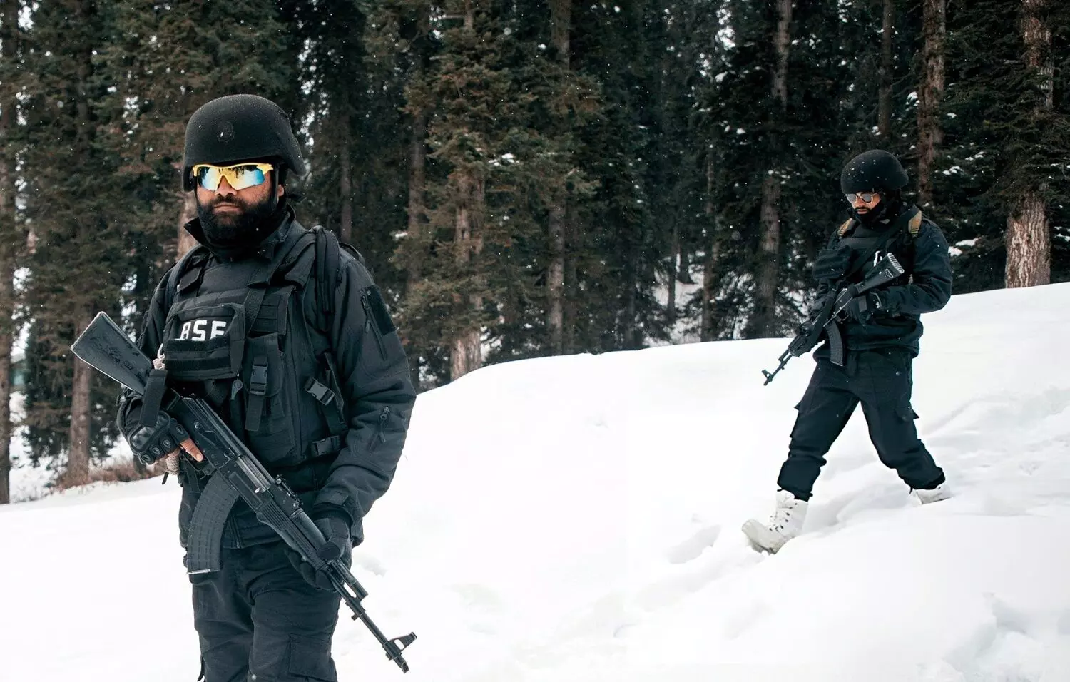 एलओसी के साथ अब एलएसी पर भी शून्य से कई डिग्री नीचे पहुंचा तापमान, कड़ाके की ठंड में भी ड्यूटी निभा रहे हैं भारतीय जवान