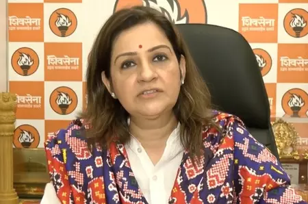 मुस्तफिजुर विवाद पर प्रियंका चतुर्वेदी का सरकार पर बड़ा आरोप, बीसीसीआई जैसी संस्थाओं को मिली मनमानी करने की छूट मुस्तफिजुर विवाद पर प्रियंका चतुर्वेदी का सरकार पर बड़ा आरोप, बीसीसीआई जैसी संस्थाओं को मिली मनमानी करने की छूट