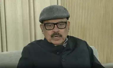 असम स्क्रीनिंग कमेटी की जिम्मेदारी प्रियंका को सौंपे जाने को लेकर राहुल पर उठे सवाल, जवाब में तारिक अनवर बोले-गलत बात फैला रही है भाजपा