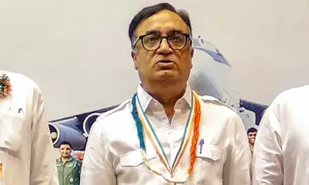 खरगे ने मनरेगा बचाओ संग्राम के लिए 9 सदस्यीय कमेटी का किया गठन, अजय माकन को बनाया समिति का संयोजक