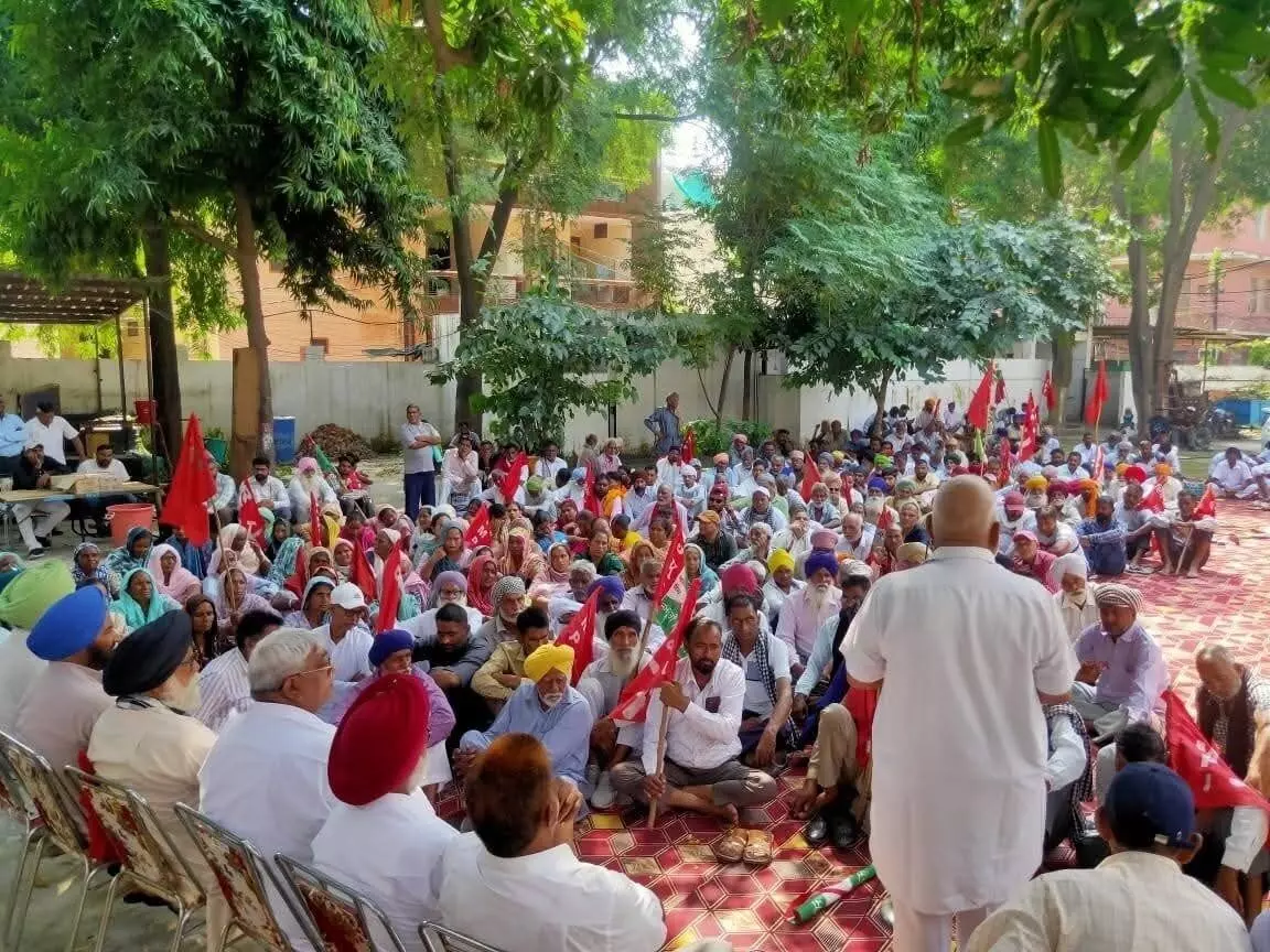 पंजाब में आरएमपीआई ने अमेरिकी सैन्य कार्रवाई के विरोध में किया जोरदार प्रदर्शन, मादुरो दंपती की बिना शर्त रिहाई की मांग की पंजाब में आरएमपीआई ने अमेरिकी सैन्य कार्रवाई के विरोध में किया जोरदार प्रदर्शन, मादुरो दंपती की बिना शर्त रिहाई की मांग की