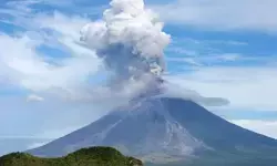 फिलीपींस में मेयोन ज्वालामुखी के अलर्ट का स्तर लेवल-3 पर पहुंचा