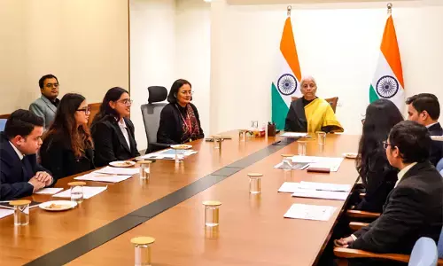 वित्त मंत्री ने दिल्ली यूनिवर्सिटी के छात्रों के साथ की आने वाले बजट पर चर्चा