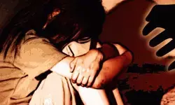 खगड़िया में मासूम से दुष्कर्म और हत्या, गुस्से में सड़कों पर उतरे लोग खगड़िया में मासूम से दुष्कर्म और हत्या, गुस्से में सड़कों पर उतरे लोग