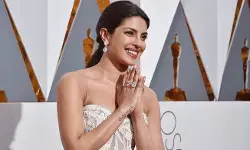 83वें गोल्डन ग्लोब अवॉर्ड्स में प्रेजेंटर बनीं प्रियंका चोपड़ा, यहां देखें लिस्ट