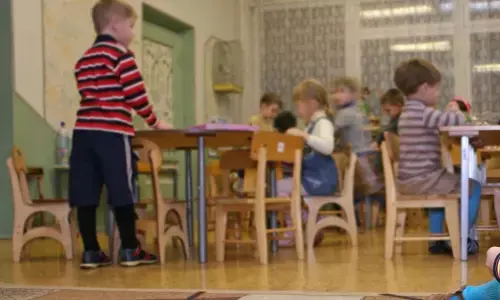 देश के लिए फायदेमंद है चाइल्ड केयर में निवेश करना