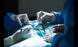 Bihar News: यूट्यूब पर वीडियो देखकर झोलाछाप डॉक्टर ने किया ऑपरेशन, गर्भवती महिला की मौत