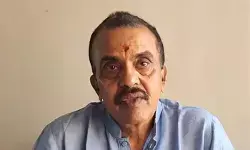 ओवैसी के बयान पर संजय निरुपम का पलटवार: पाकिस्तान जाकर पूरा करें सपना