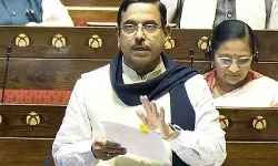 भारत ने स्वच्छ ऊर्जा में की रिकॉर्ड प्रगति, गैर-जीवाश्म ईंधन आधारित स्थापित क्षमता बढ़कर 266.78 गीगावाट हुई : प्रल्हाद जोशी