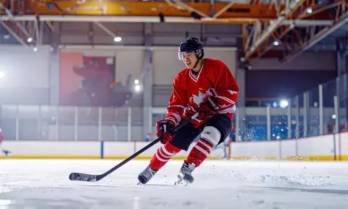 आइस हॉकी: बर्फ पर खेला जाने वाला तेज और रोमांचक खेल