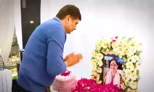 ‘‘आप’’ नेताओं ने स्वर्गीय रचना यादव के परिवार से मुलाकात कर किया दुख साझा