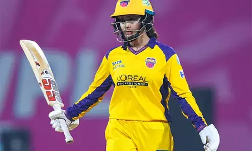 हरलीन का धमाका : 12 चौकों से यूपी वॉरियर्स की पहली जीत