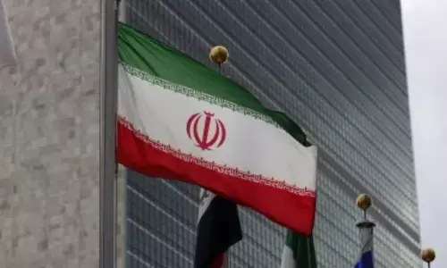 बडगाम में ईरान के समर्थन में प्रदर्शन, अशांति फैलाने के लिए लोगों ने अमेरिका-इजरायल को घेरा