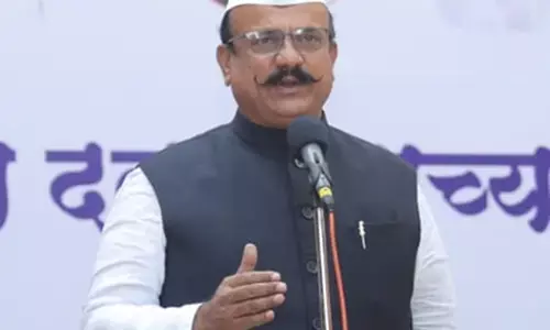 कांग्रेस का आरोप महायुति की जीत फर्जी मतदान और धन वितरण का नतीजा कांग्रेस का आरोप महायुति की जीत फर्जी मतदान और धन वितरण का नतीजा