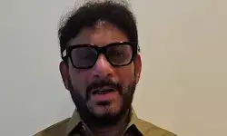 नमाज पर कार्रवाई असंवैधानिक, मुसलमान होना जुर्म नहीं : वारिस पठान नमाज पर कार्रवाई असंवैधानिक, मुसलमान होना जुर्म नहीं : वारिस पठान