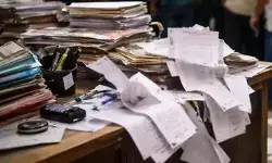 हुगली एसडीओ कार्यालय में फॉर्म-7 फाड़ने पर हंगामा