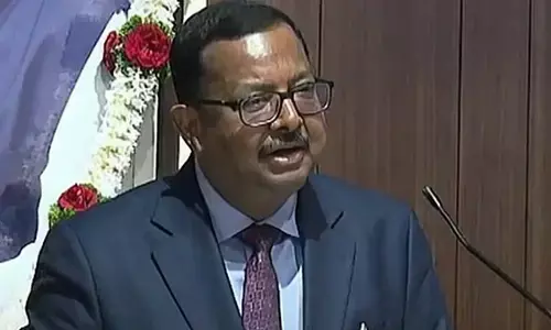 हाईकोर्ट जजों के तबादलों पर जस्टिस उज्ज्वल भुइयां की तीखी टिप्पणी: बोले-सरकार के खिलाफ फैसलों पर ‘सजा’ बना ट्रांसफर, तो न्यायपालिका की साख को खतरा