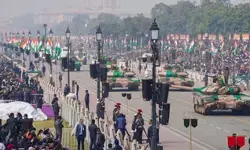 कर्तव्य पथ पर भारत की ताकत: तिरंगे का जोश और नारी शक्ति का जलवा कर्तव्य पथ पर भारत की ताकत: तिरंगे का जोश और नारी शक्ति का जलवा