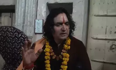 वक्फ बोर्ड पर बालमुकुंद आचार्य का तीखा हमला, कहा–जमीन कब्जाने का जरिया बन गया था बोर्ड